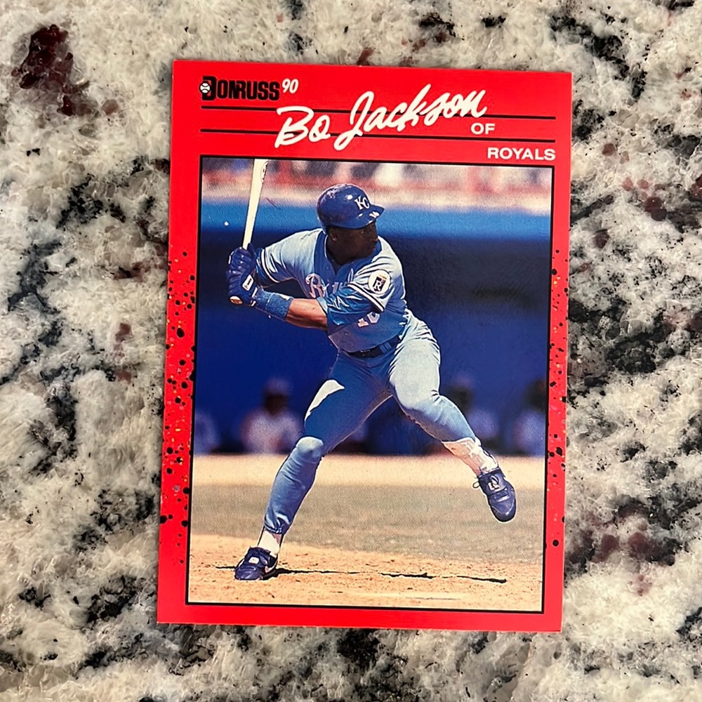1990 Donruss #61 Bo Jackson card with Errors, which makes this card ULTRA RARE😲